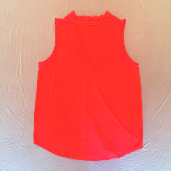 NWOT Cupid Red Sleeveless Blouse with V-Neckline Size XL - Picture 4 of 7